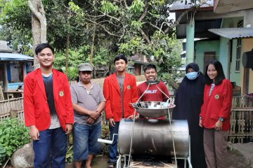 Mesin pengering cengkih berbasis konsentrator optik dibuat tim Unhas