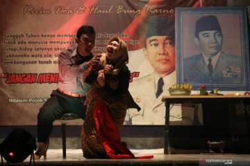 Teater memperingati haul Bung Karno