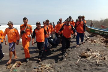 Satu korban tenggelam di Pantai Baru Bantul ditemukan di Pantai Trisik