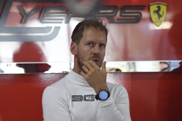 FIA tolak banding Ferrari soal penalti di Montreal, Vettel berang