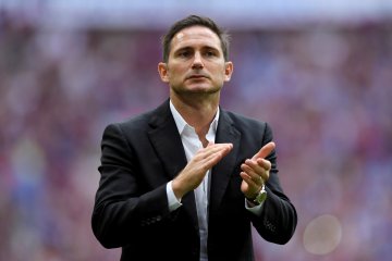 Derby persilahkan Chelsea lanjutkan pembicaraan dengan Lampard