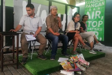 Azwi serukan setop impor sampah plastik