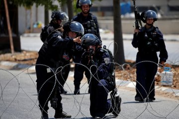 Pasukan Israel hancurkan monumen pemuda Palestina yang tewas