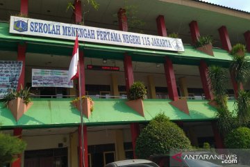 Pendaftar PPDB SMPN 115 membludak