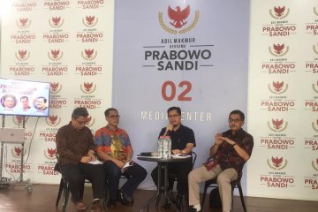Pengacara Prabowo-Sandi sebut unsur kecurangan sudah dibuktikan di MK