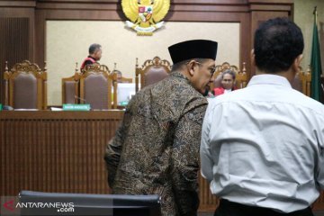 Menag Lukman Hakim jadi saksi untuk anak buahnya