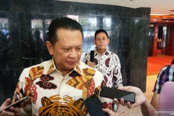 DPR apresiasi Prabowo-Sandi sikapi putusan MK