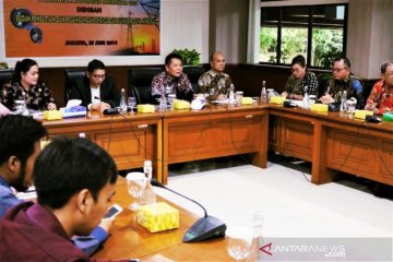 Bupati Mahulu Audensi Ke Kementerian ESDM