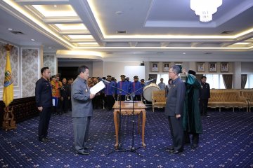 Gubernur lantik Fahrizal Darminto sebagai Penjabat Sekda  Lampung