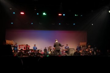 Musisi Iwan Wiradz pimpin orkestra "The Harmony of Betawi"