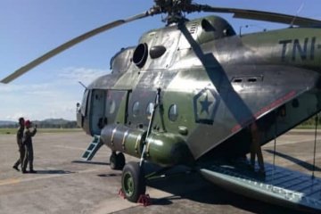 TNI AU kerahkan helikopter dan CN 295 cari helikopter MI 17