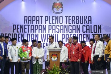 Berita politik kemarin, tim koalisi Jokowi hingga capres Golkar