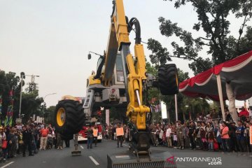 "Transformer" hingga "MRT" meriahkan Jakarnaval 2019