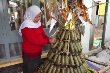 Lestarikan budaya Palu lewat Lebaran Mandura