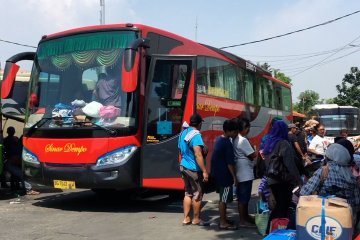 Hari ini puncak arus balik Terminal Kalideres