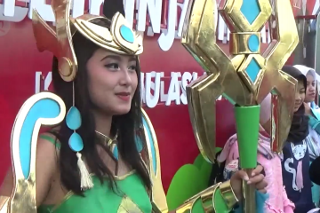 Libur Lebaran bersama komunitas Cosplay Asia-Afrika Bandung