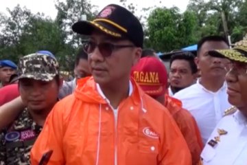 Mensos kunjungi korban banjir di bantaran Sungai Wanggu Kendari