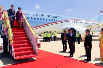 Presiden Joko Widodo tiba di Bangkok