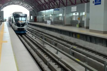 Berlibur keliling kota Palembang naik LRT