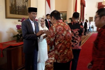 Presiden Jokowi gelar halal bi halal bersama warga