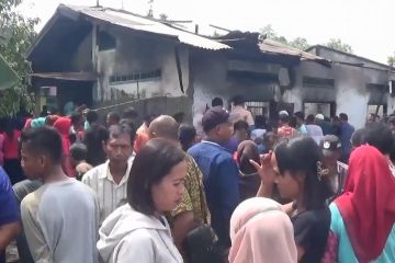 Puluhan pekerja tewas akibat pabrik korek terbakar