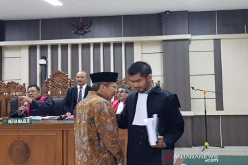 Taufik Kurniawan minta dibebaskan