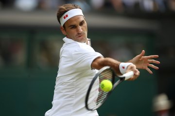 Federer catatkan kemenangan ke-17 di pembukaan Wimbledon