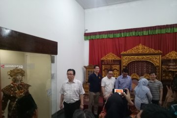 Delegasi duta besar ASEAN kunjungi Museum SMB II Palembang