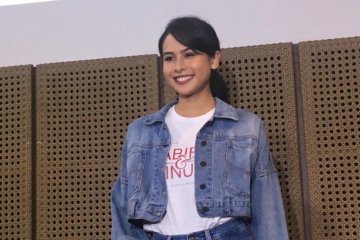 Cerita Maudy Ayunda berbincang dengan Habibie tentang Ainun