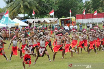Tradisi unik Papua ditampilkan dalam Festival Munara Wampasi Biak