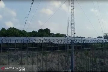 Di Pulau Enggano PLTS terpusat terbengkalai