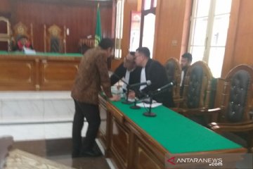 Remigo dituntut delapan tahun penjara