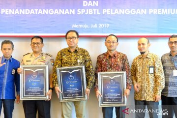 Empat instansi Sulbar resmi jadi pelanggan premium PLN