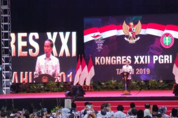 Jokowi: Pembangunan infrastruktur bukan hanya urusan ekonomi