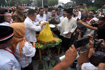 Relawan Jokowi-Amin gelar syukuran kemenangan