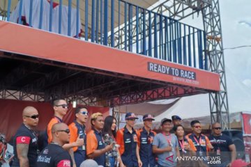 Jorge Prado pimpin kualifikasi balapan MX2 Palembang