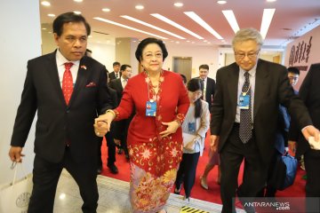 Megawati kunjungan ke Beijing