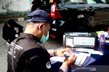 Ratusan kendaraan ikuti uji emisi di Jakarta Timur