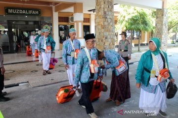 Satu calhaj Temanggung batal berangkat karena hamil