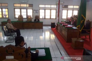 Ketua Asprov PSSI Jateng divonis satu tahun sembilan bulan penjara