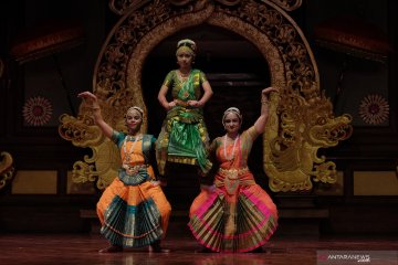 Pementasan tari klasik India dalam Pesta Kesenian Bali