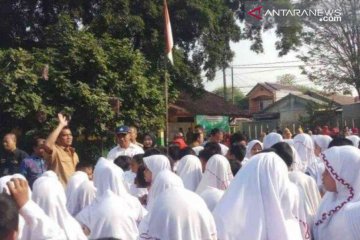 Mendikbud kunjungi SD Bekasi di hari kedua masuk sekolah