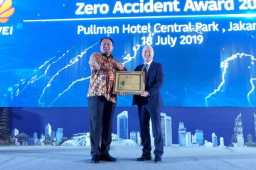 Huawei terima penghargaan "zero accident" dari Kemnaker
