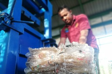 Volume sampah di Jaktim 100 ton/bulan