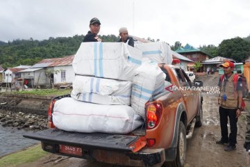 Berjibaku salurkan bantuan untuk korban gempa di Maluku