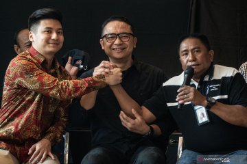 Kasus kartu menu makanan Garuda Indonesia berujung damai