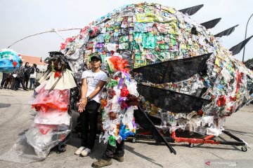 Aksi tolak plastik sekali pakai