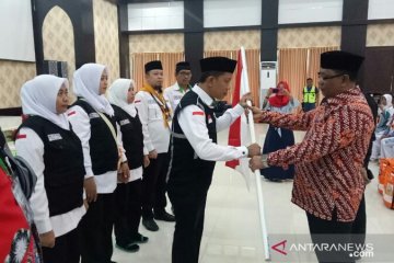 Embarkasi Hasanuddin berangkatkan calhaj kloter 17 menuju Tanah Suci