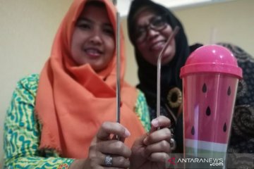 Meneladani gerakan bebas plastik dari timur Jakarta