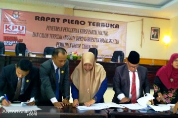 Calon terpilih anggota DPRD Solok Selatan tanpa keterwakilan perempuan